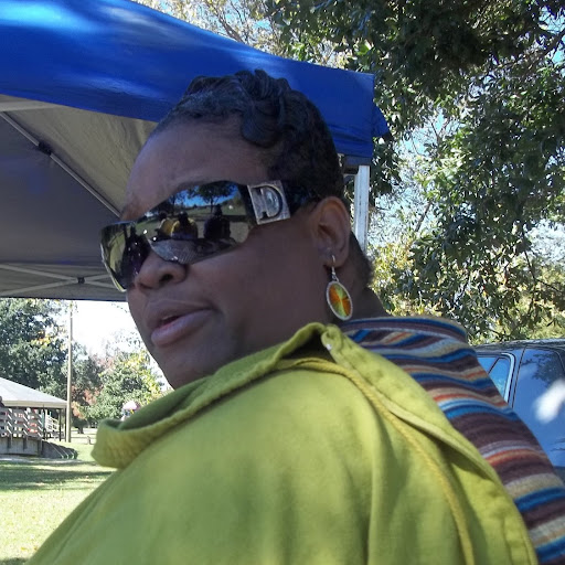 Regina Boyd Photo 24