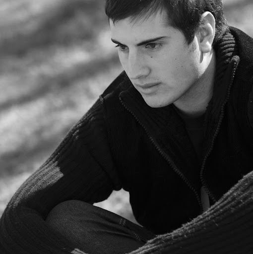 Joshua Leach Photo 20