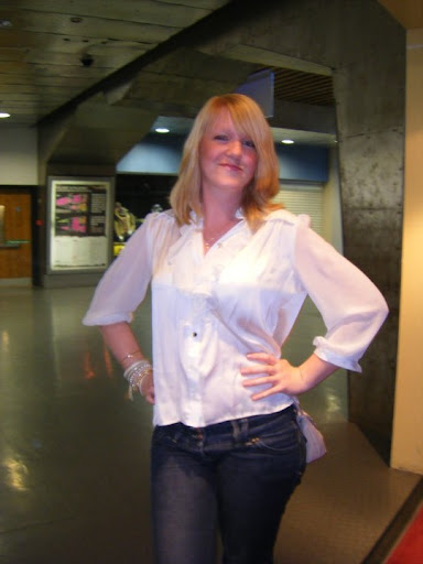 Rebecca Cooke Photo 14