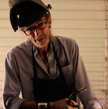 Roger Hayes Photo 33
