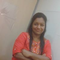 Sampada Deshpande Photo 4