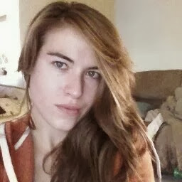 Lora Alexander Photo 31