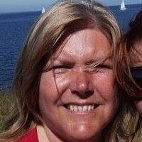 Suzanne Larsen Photo 26