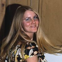 Connie Simpson Photo 12