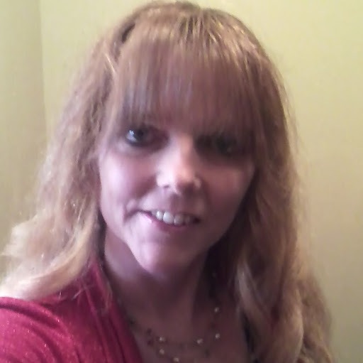 Martha Nichols Photo 31