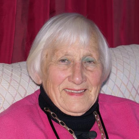 Betty Hooper Photo 1