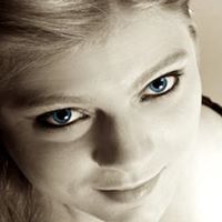 Jennifer Werner Photo 29