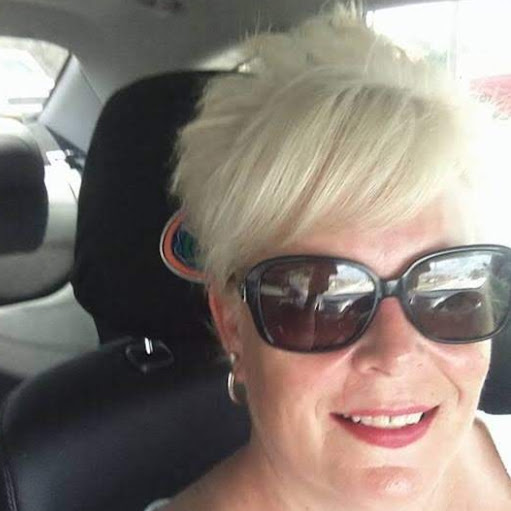 Pamela Ford Photo 38
