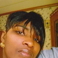 Danielle Perkins Photo 11