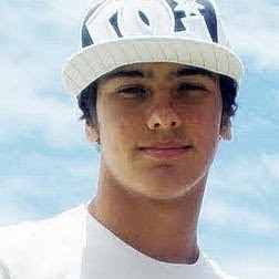 Luca Almeida Photo 11