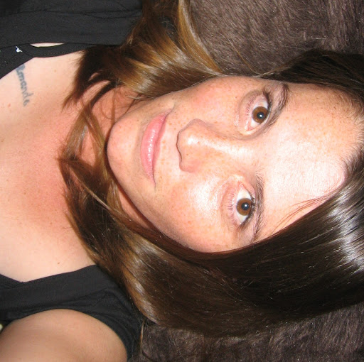 Amanda Long Photo 24