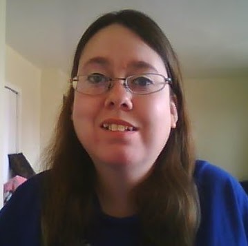 Michelle Heron Photo 11