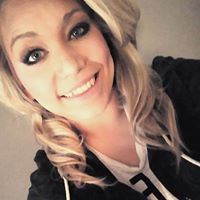Lauren Hamilton Photo 10