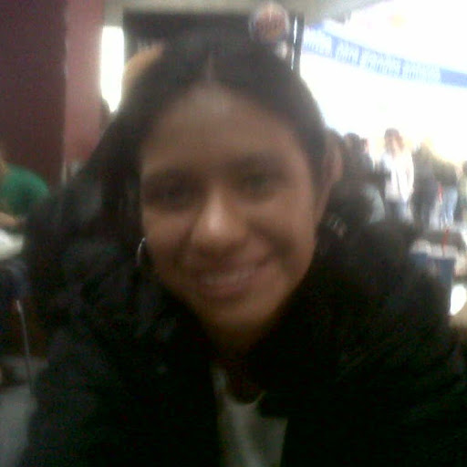 Sharon Alvarez Photo 15