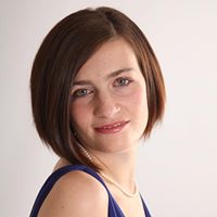 Abigail King Photo 17