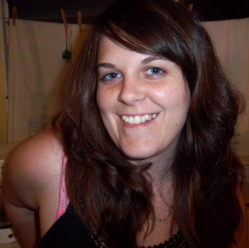 Stephanie England Photo 33