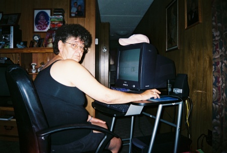 Lois Miller Photo 35