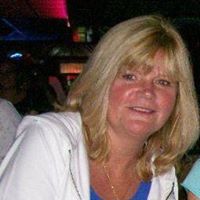 Michelle Duke Photo 22
