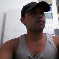 Tommy Gamboa Photo 7