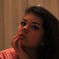 Sasha Aaron Photo 16