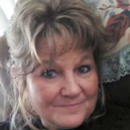 Debbie Hash Photo 3