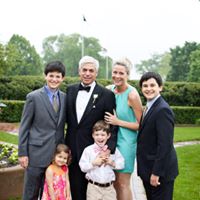 Lori Weinstein Photo 30