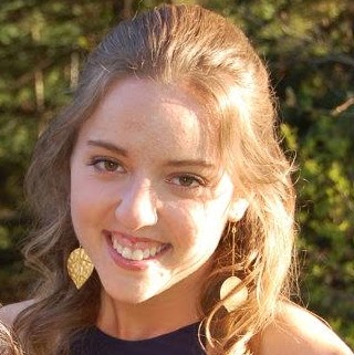 Elizabeth Faulkner Photo 46