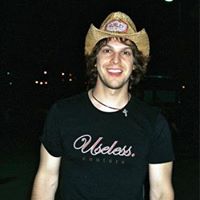 Adam Perez Photo 5
