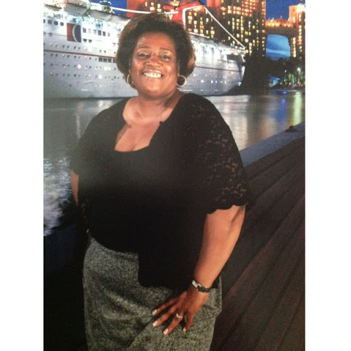 Jacqueline Singleton Photo 25