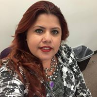 Martha Vega Photo 15