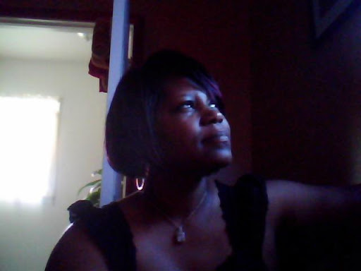 Lisa Wall Photo 42
