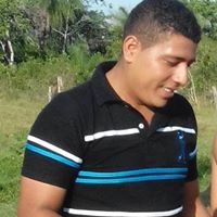 Raul Tovar Photo 30