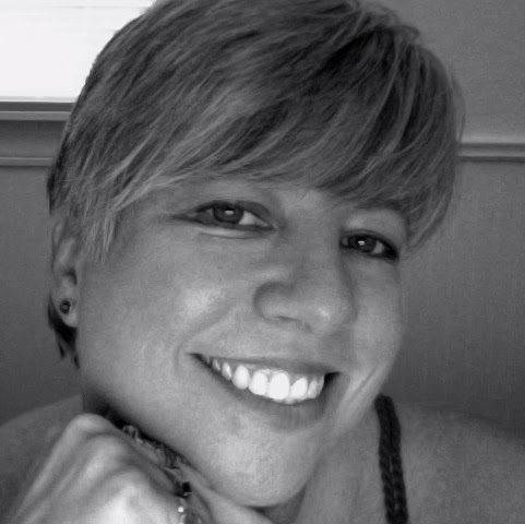 Tina Sanchez Photo 1