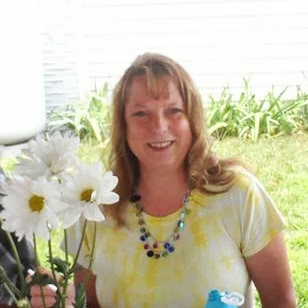 Stacy Schultz Photo 22