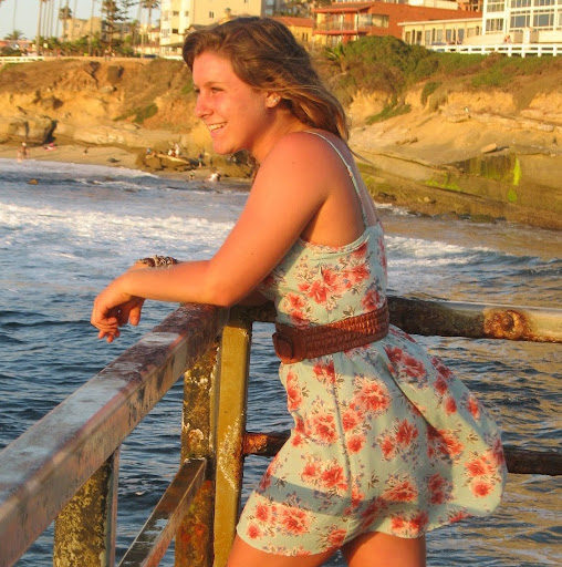 Nicole Pierce Photo 31