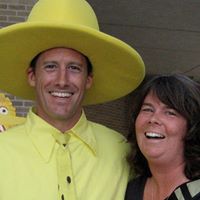 Colleen Hayes Photo 26
