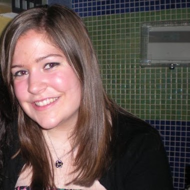 Danielle Schmidt Photo 26