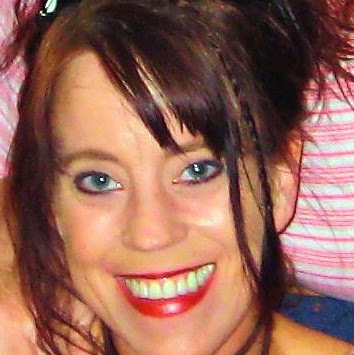 Julie Madison Photo 30