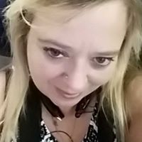 Brandi Matthews Photo 18