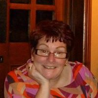 Elizabeth Batchelor Photo 10