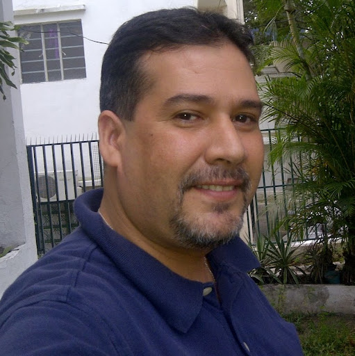 Pedro Guzman Photo 16