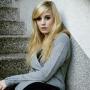 Julia Anders Photo 14
