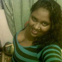 Felicia Flores Photo 13
