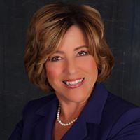 Gloria Stern Photo 19