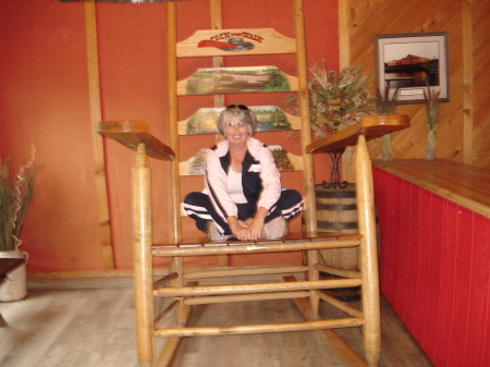 Anita Neal Photo 10