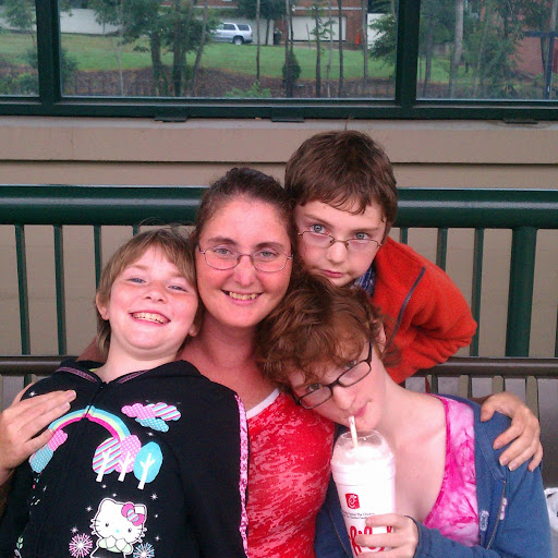 Amy Welsh Photo 36