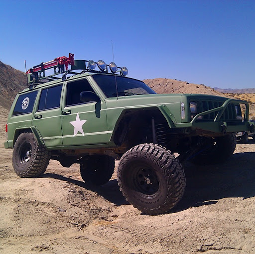 Aaron Marshall Photo 6