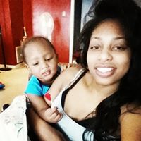 Janell Robinson Photo 28