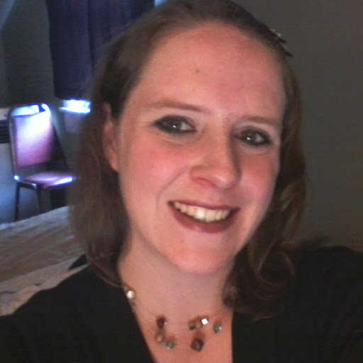 Julie Walker Photo 4