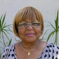 Frances Hutchinson Photo 7